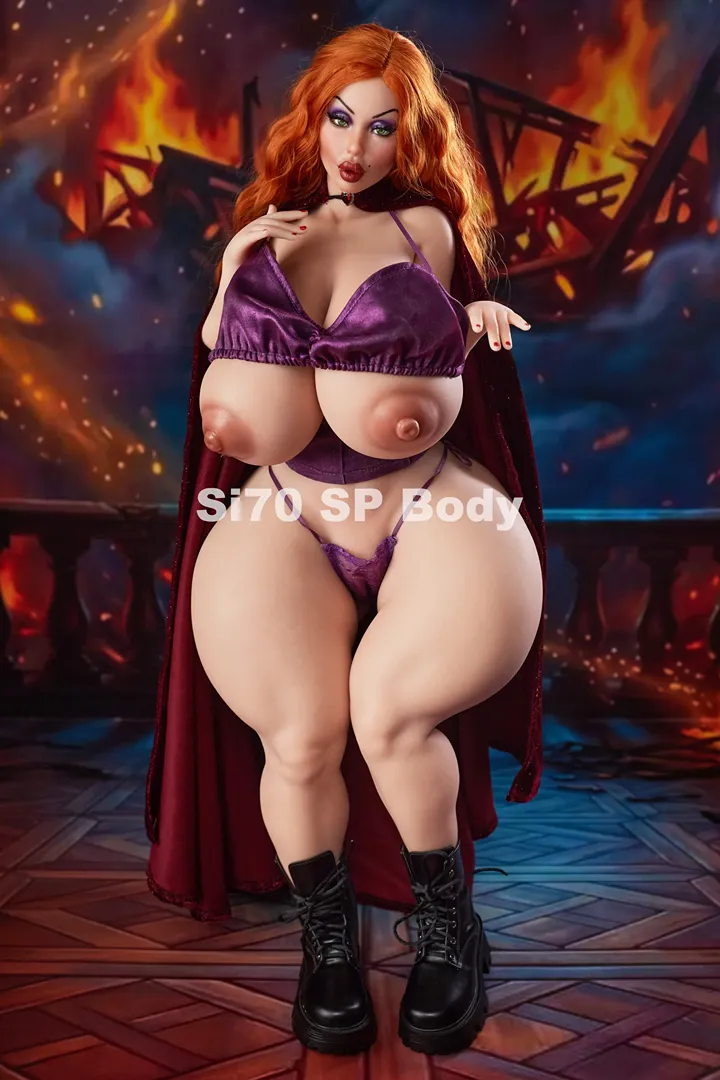 Mini poupée sexuelle en silicone de 70 cm (2ft4) Mega-poitrine Diana | Climax Doll